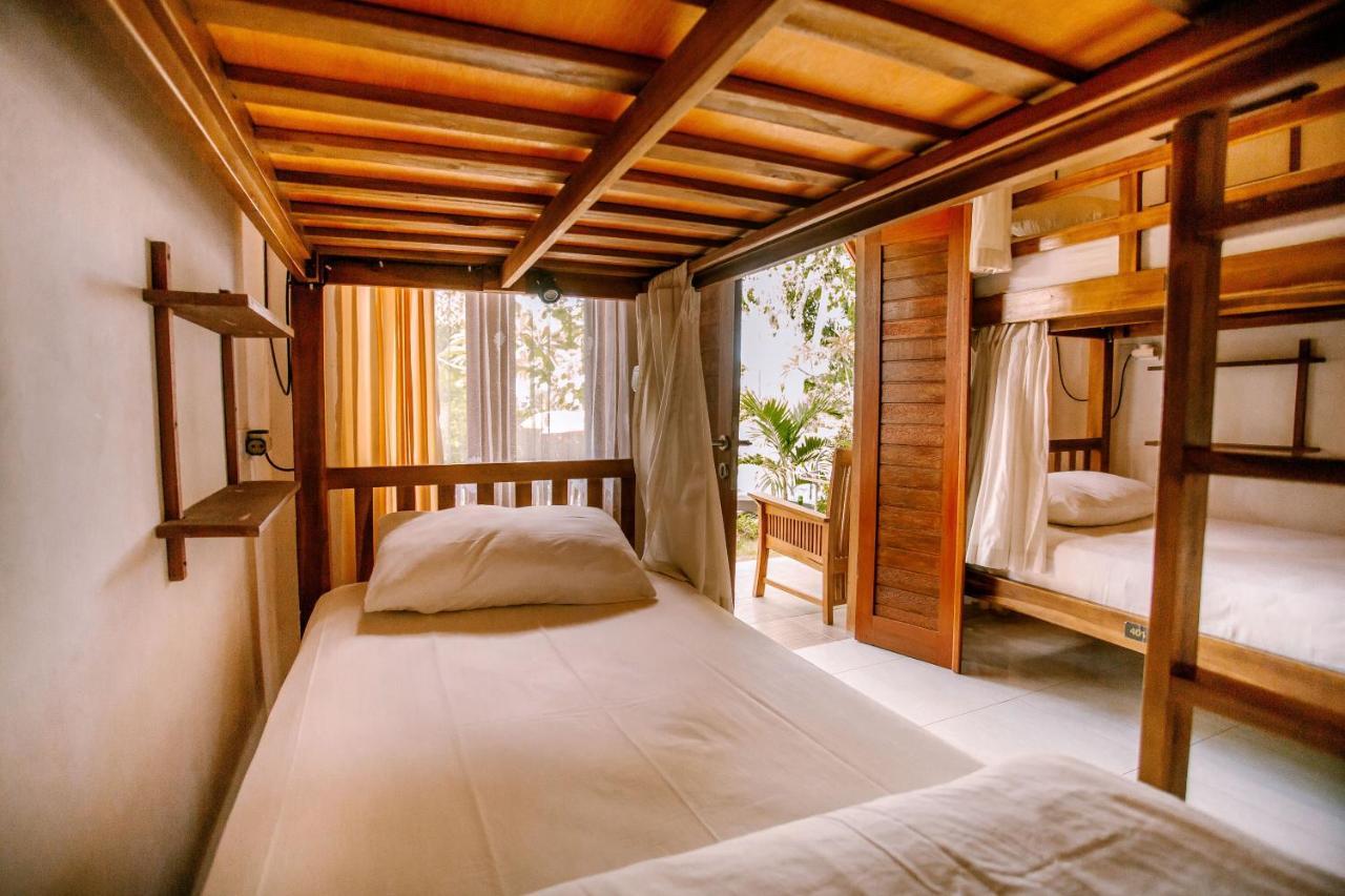 Nuansa Penida Hostel Toyapakeh Buitenkant foto